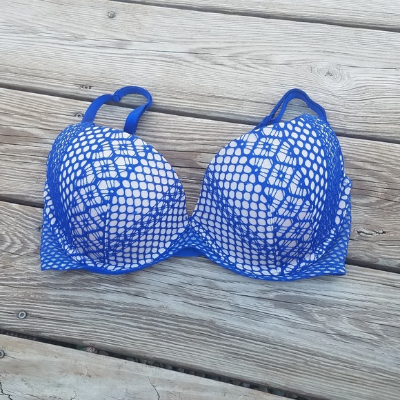 Victoria's Secret Other - 😵CLOSING SALE😵Victoria's Secret Plunge Bra